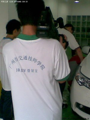 率先享受亚运洗车服务 摄制服务 科技与细节的双重盛宴